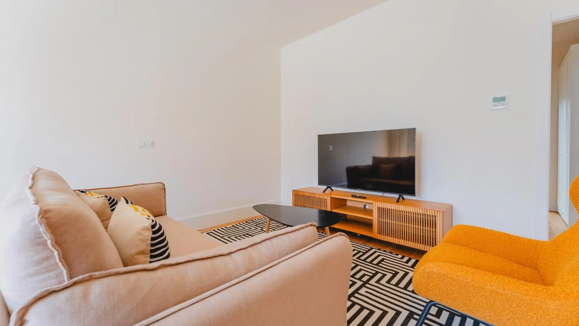 Flh Funchal A Quinta Do Conde Yellow Balcony Flats Apartment 0*, Funchal (Madeira)