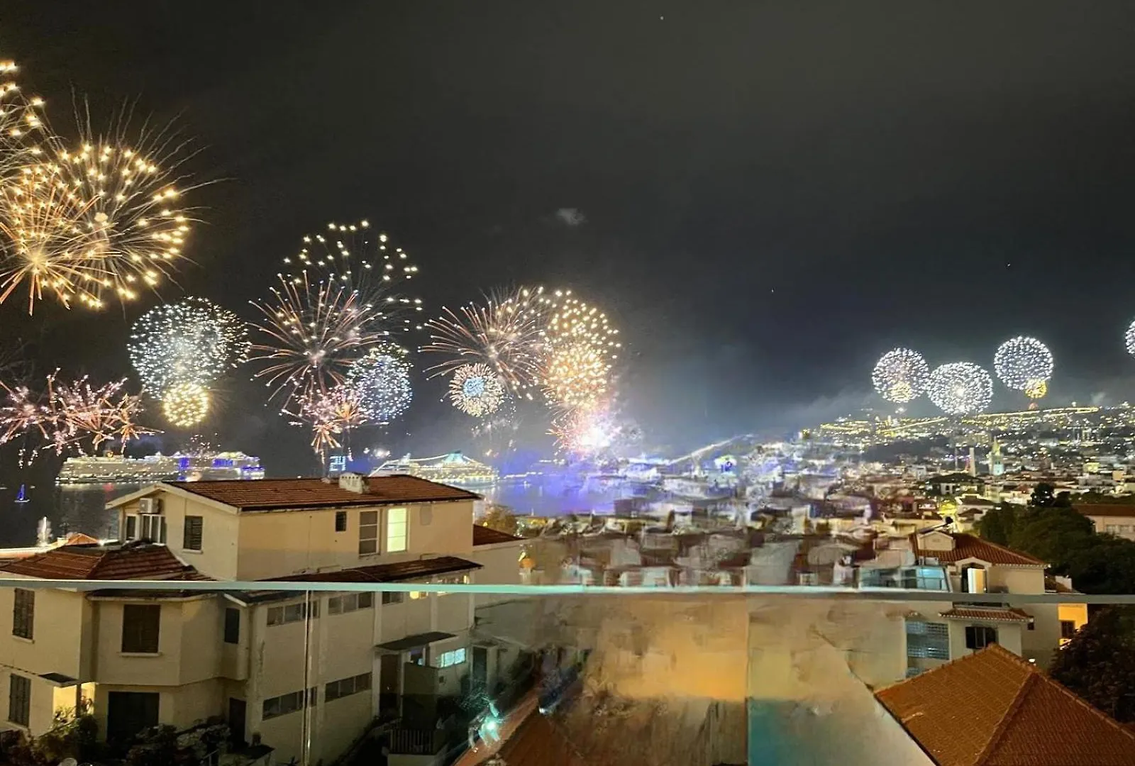 Flh Funchal A Quinta Do Conde Yellow Balcony Flats Apartment